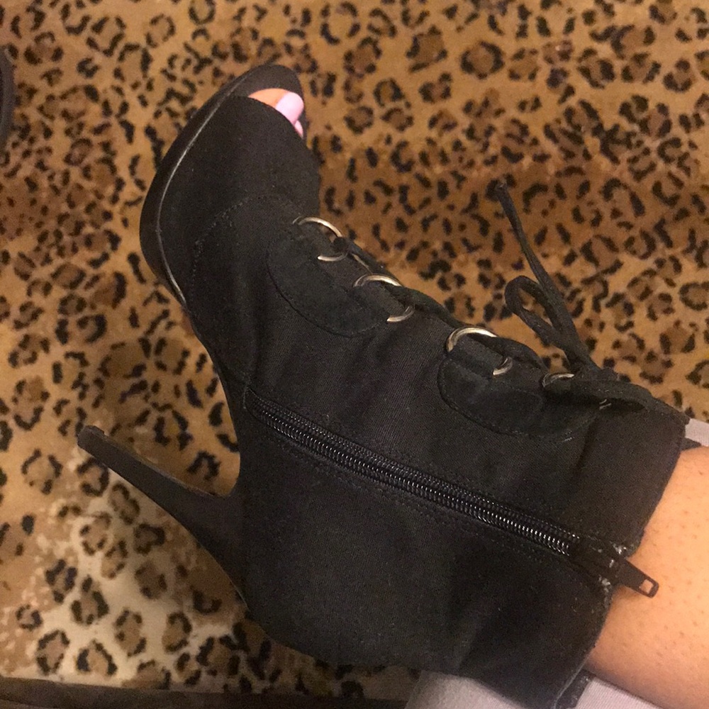 Boot heels - Picture 4 of 6